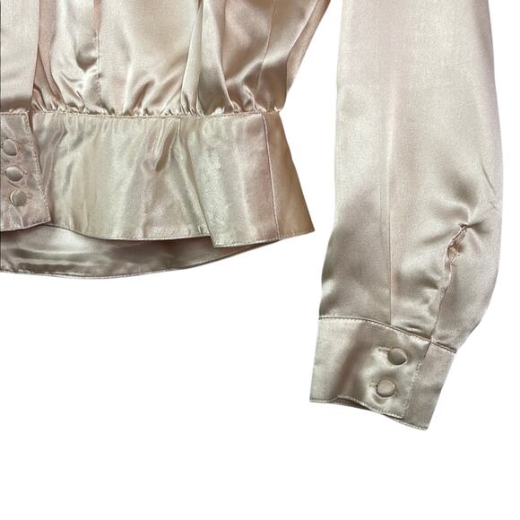 Vintage Cream Blouse with Cropped Style and Elegant Sheen - Picture 8 of 8